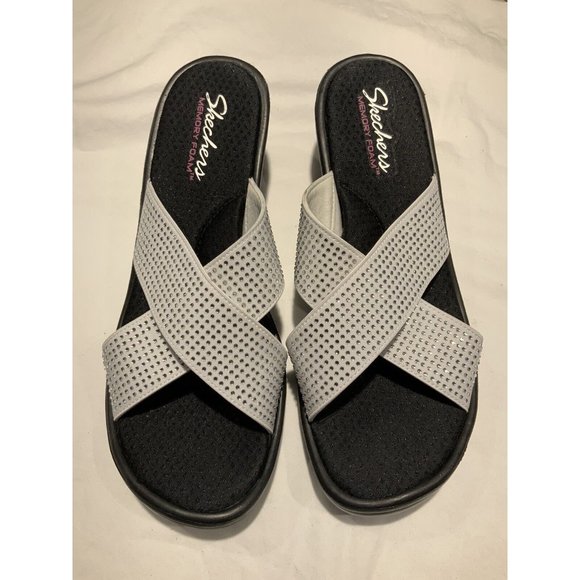 Skechers Women’s Rumblers - Metal Mama Wedge Slip On White Size 11 - Picture 1 of 5